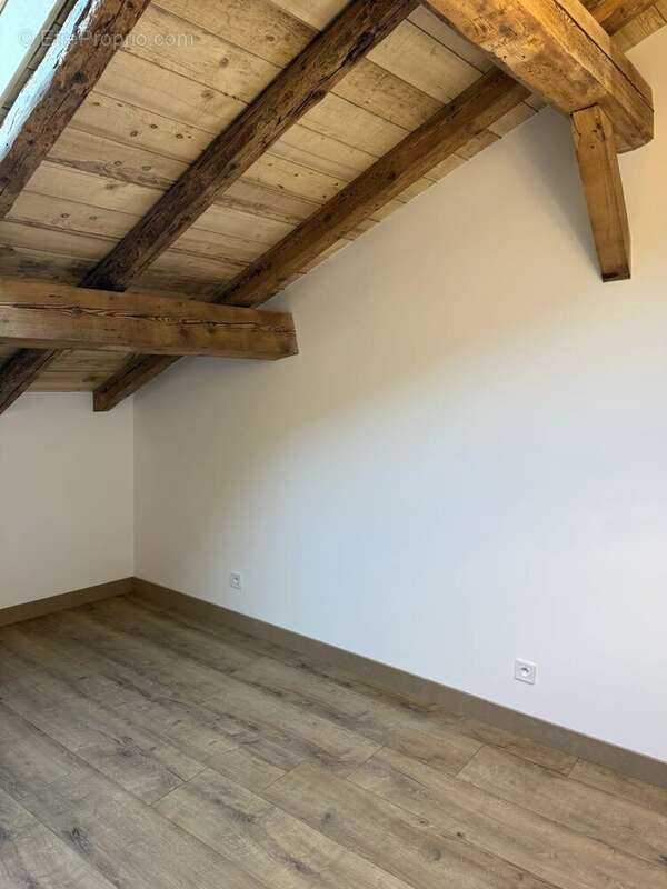 Appartement à LA PERRIERE