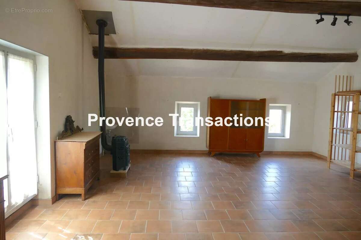 authentique mas rénové sur 2890m2 ! - photo 22