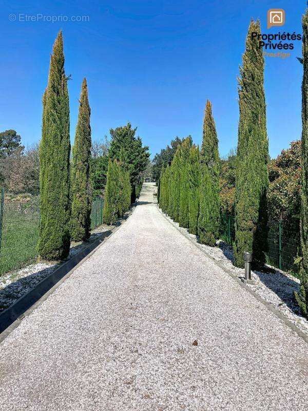Maison à SAINT-MAXIMIN-LA-SAINTE-BAUME