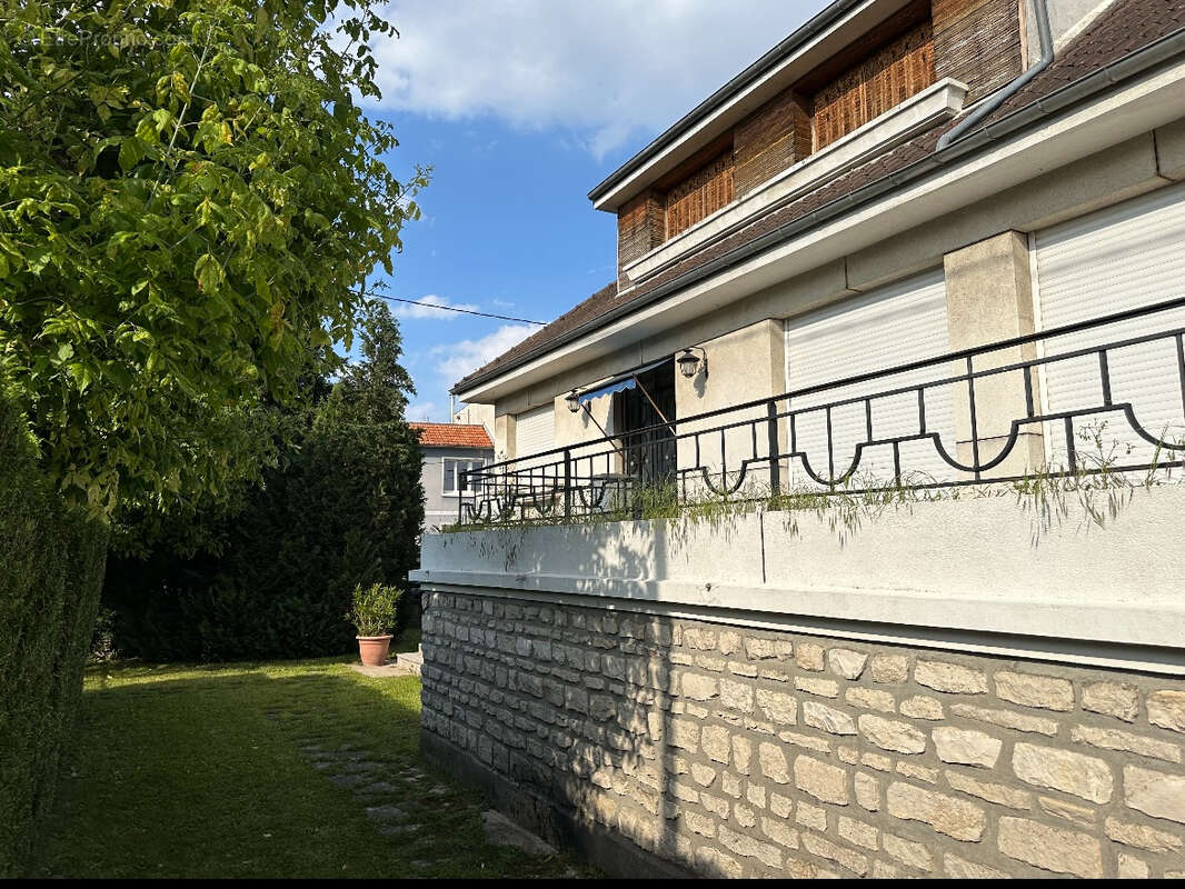 Maison Bagneux limite Montrouge - 7 pièces 245.38 m2 - photo 17