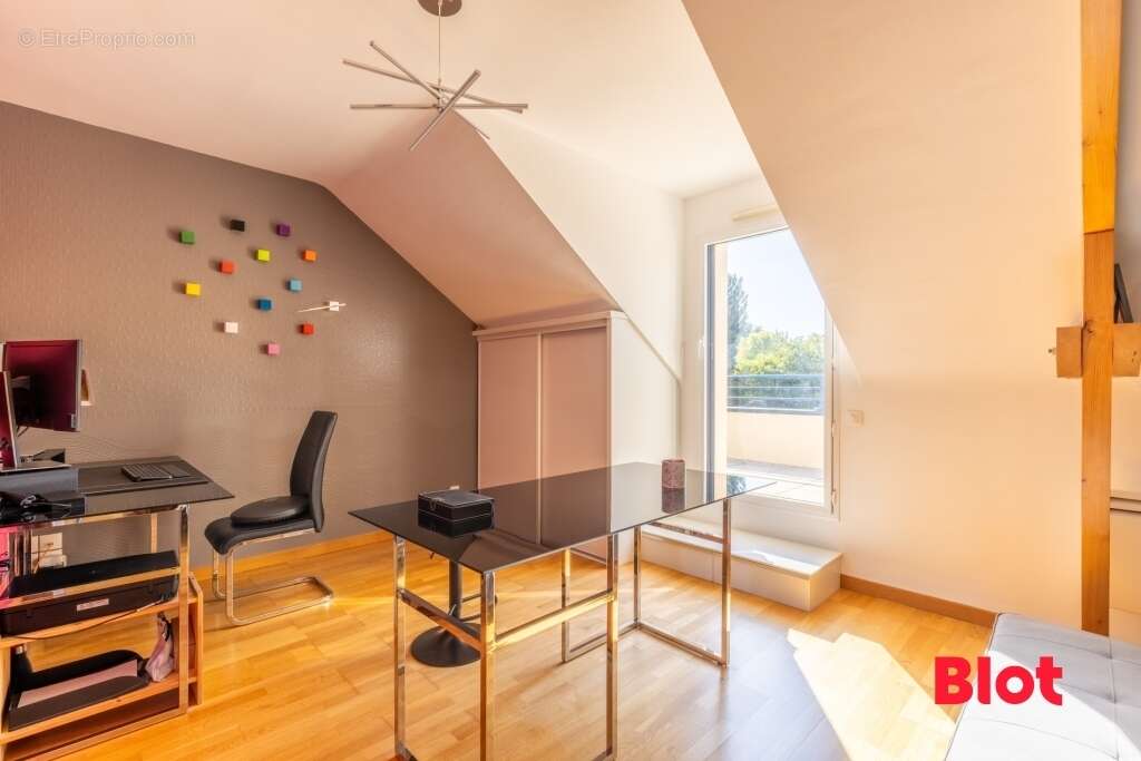 Maison à CHASNE-SUR-ILLET