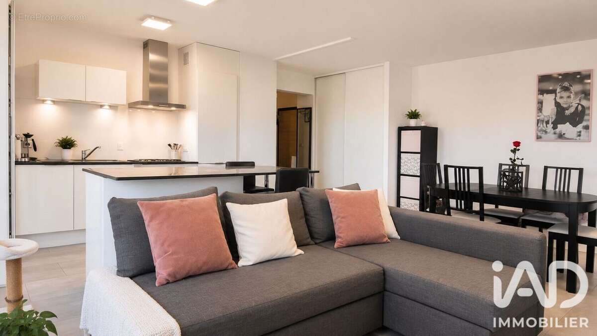 Appartement 71 m² à Metz  - photo 3