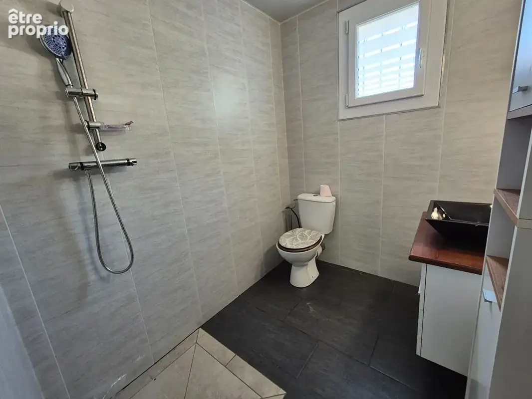 Maison Serres/Arget  T5 de136 m2 sur terrain de 2050 m² - photo 14