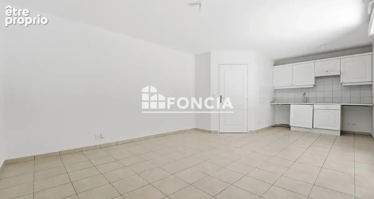 NICE - Saint Isidore  - T3 de 53m² avec terrasse et parking - photo 4