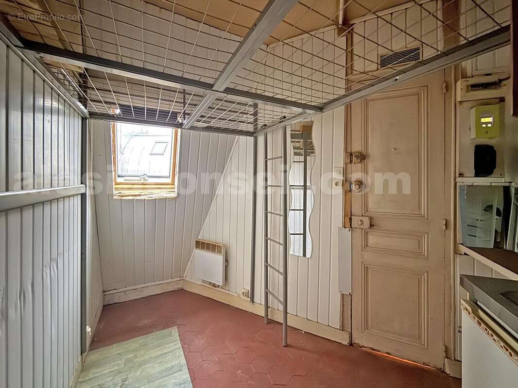 mont23-nive-piec3 - Appartement à PARIS-14E