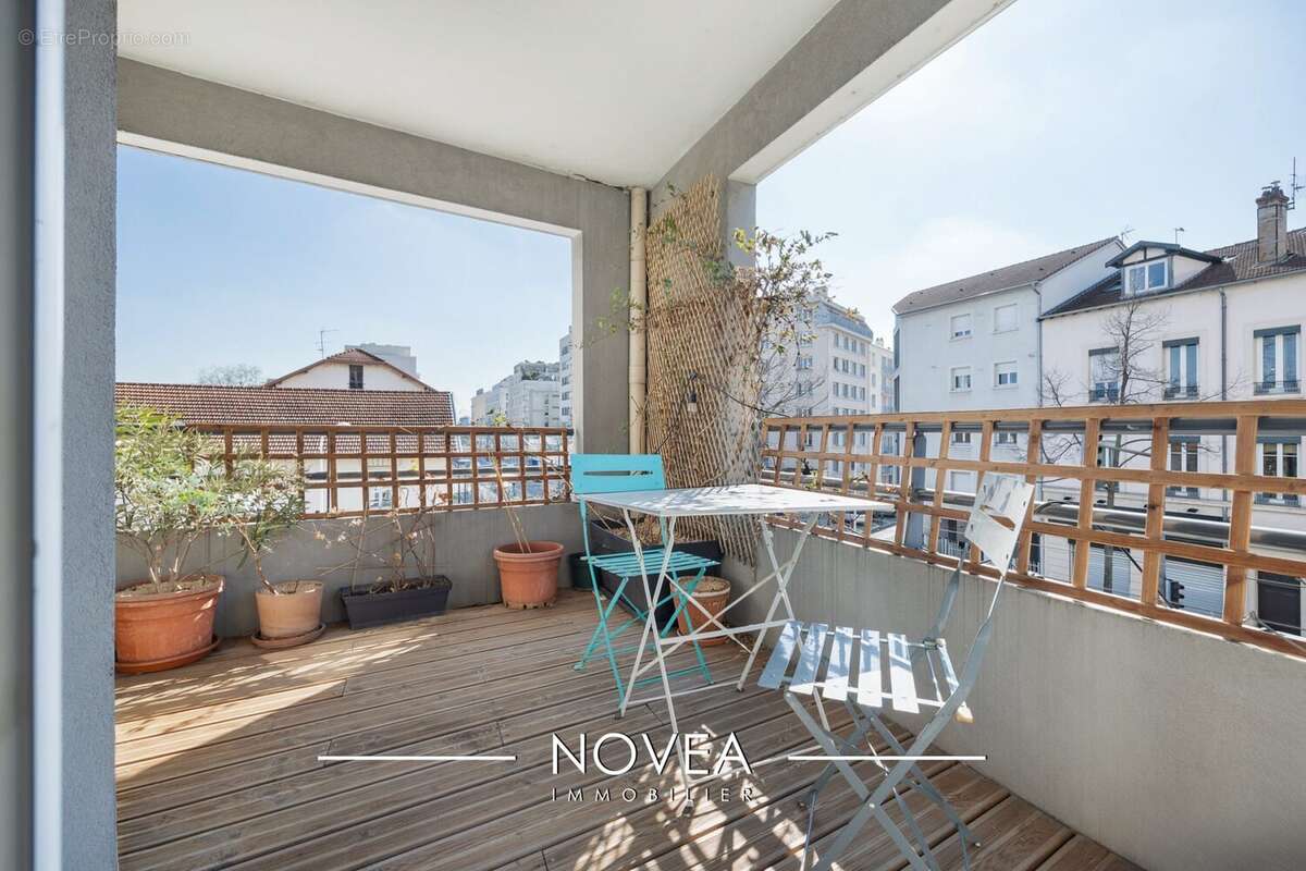 Appartement à LYON-7E