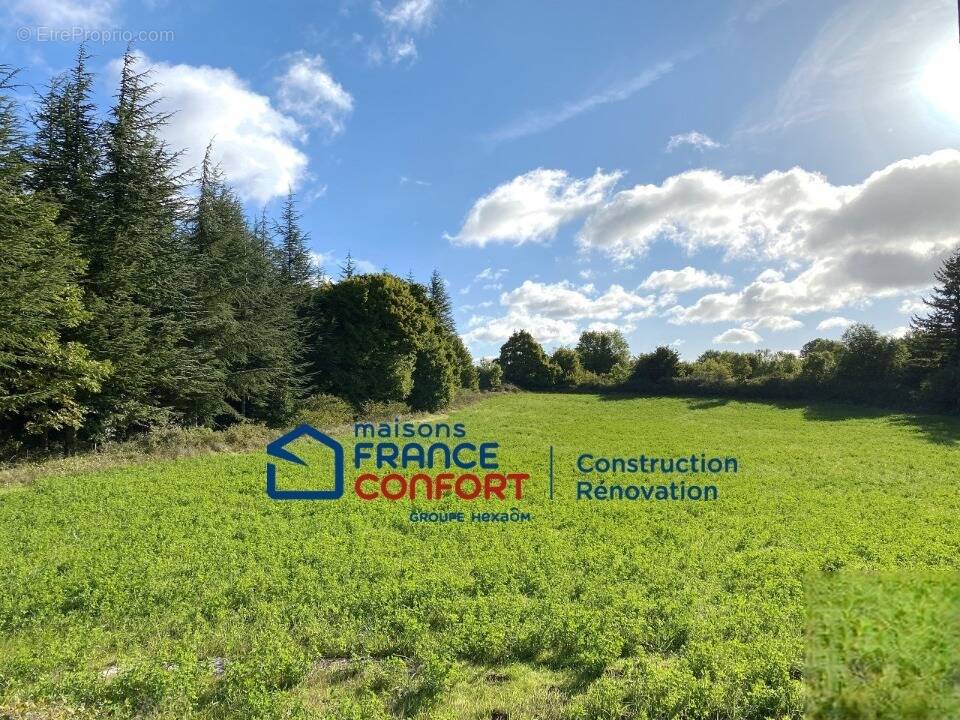 Terrain à CESSENON-SUR-ORB