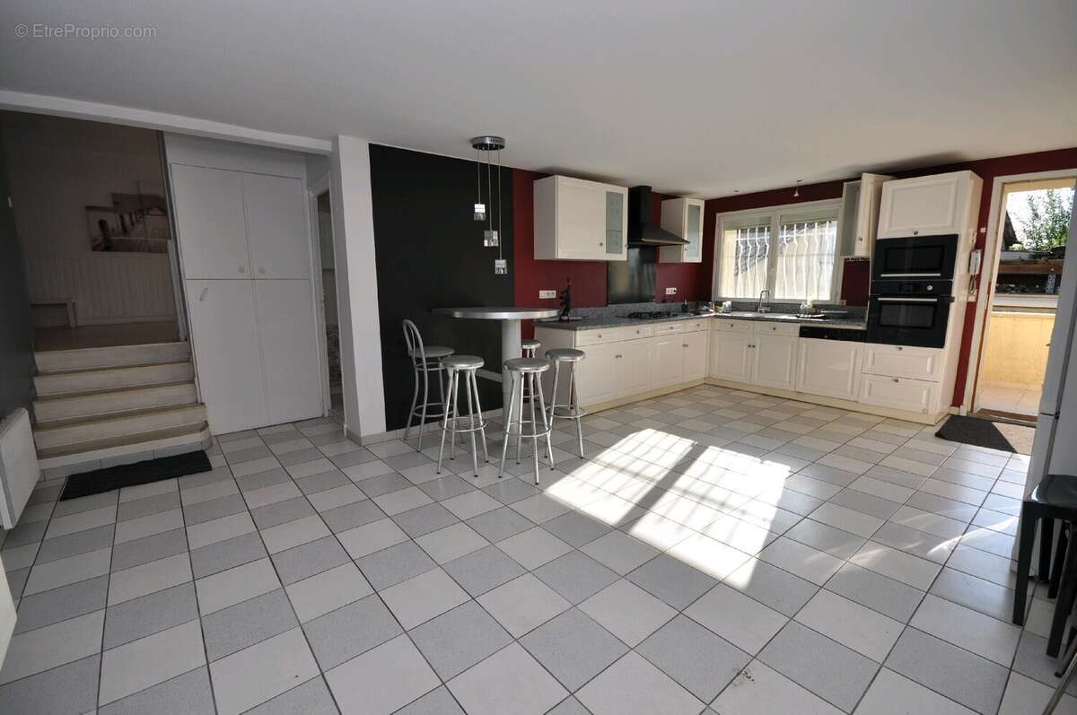 Appartement à BOISSY-SOUS-SAINT-YON