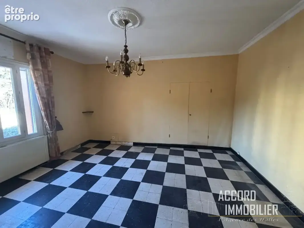 Puisserguier   Maison de village avec dépendances et fort potentiel - photo 5