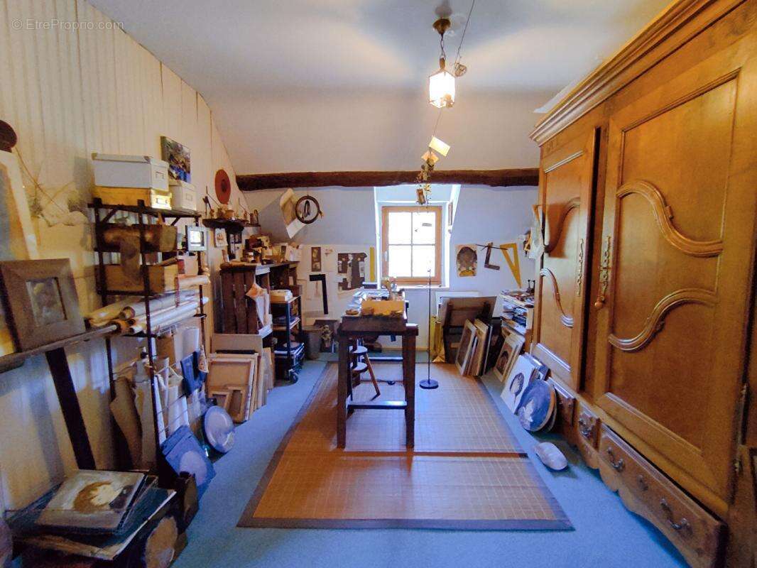 Maison à TOURNON-SAINT-PIERRE