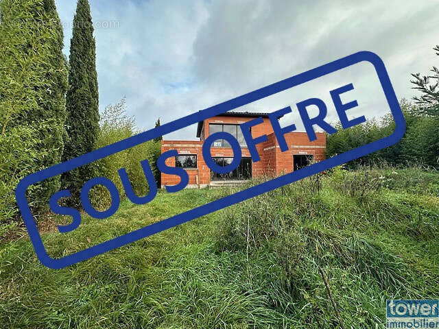 Maison à LE FAUGA