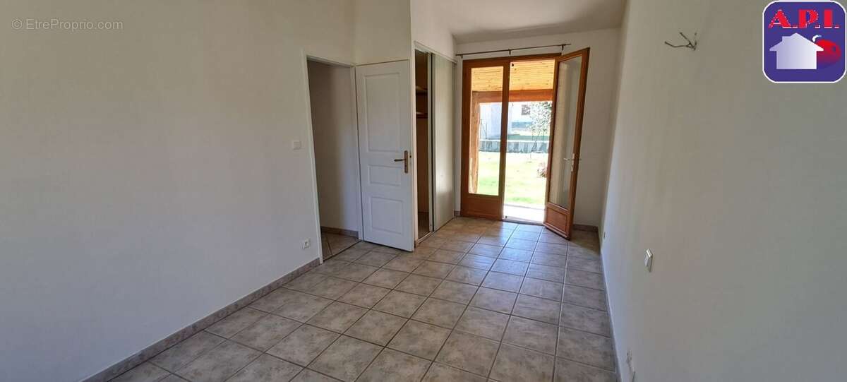 Maison à FOUGAX-ET-BARRINEUF