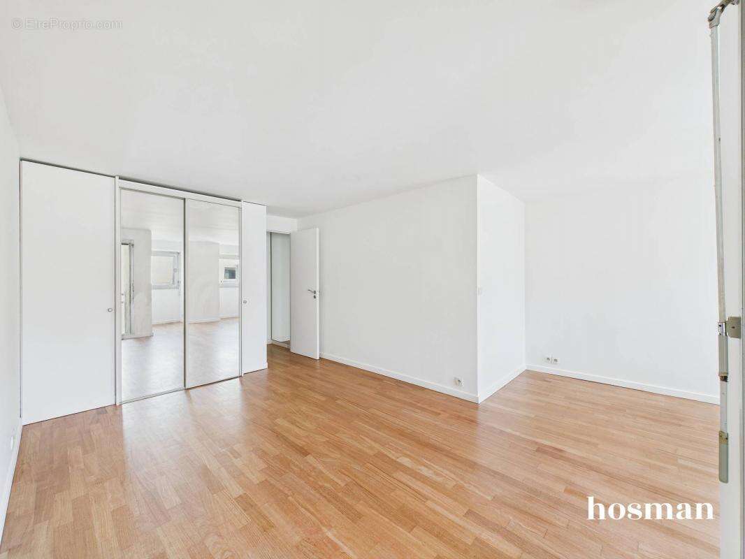 Appartement à PARIS-9E