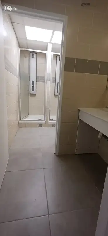 Commerce 303 m² à vendre à Le Kremlin-Bicetre (94270) - photo 1