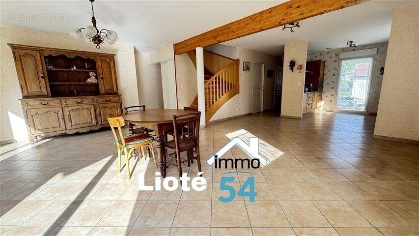 Maison à SAINT-MARD