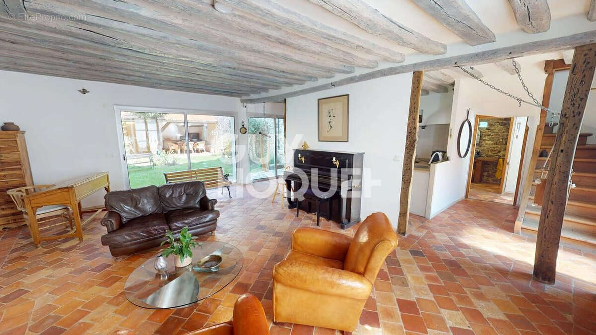 Maison à BALLAINVILLIERS