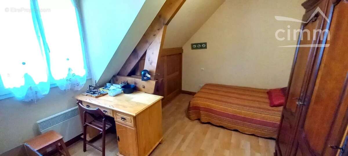 Maison à COUR-CHEVERNY