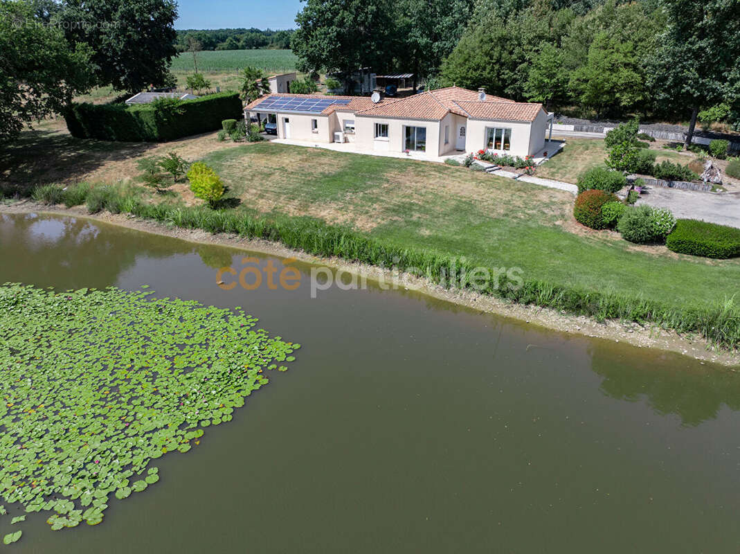 Saint-prouant --  maison 3 chambres -- cadre paisible - photo 10