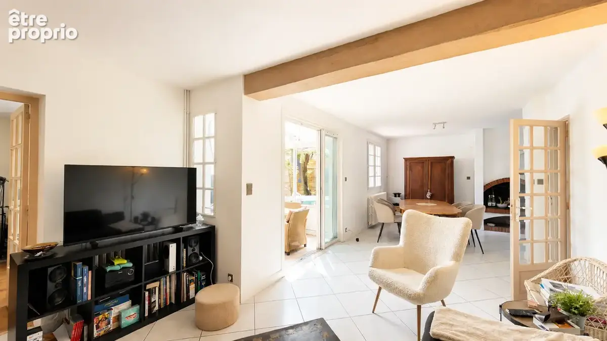 CARCASSONNE - Maison 105 m2 - 4 chambres - Jardin - photo 6