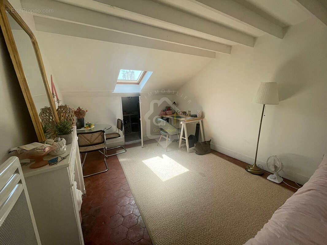 Appartement à VERSAILLES