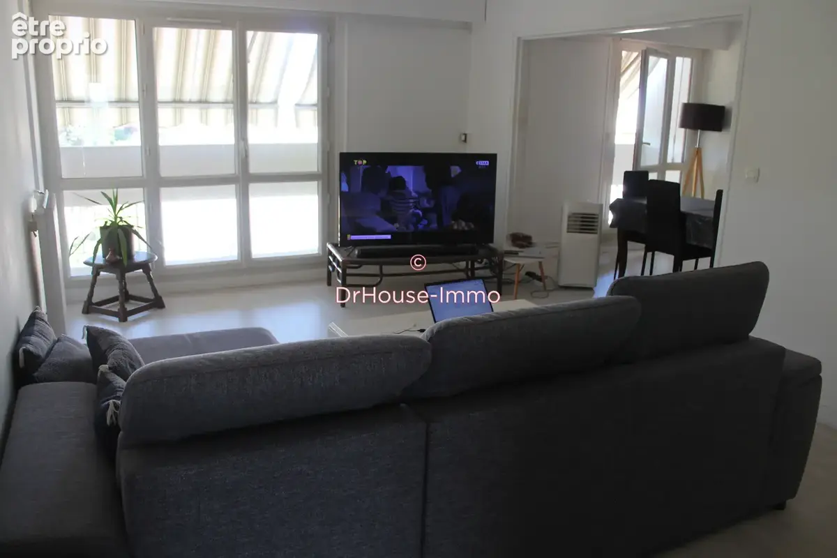 Appartement 4 pièces 80 m² à vendre à Angouleme (16000) - photo 3