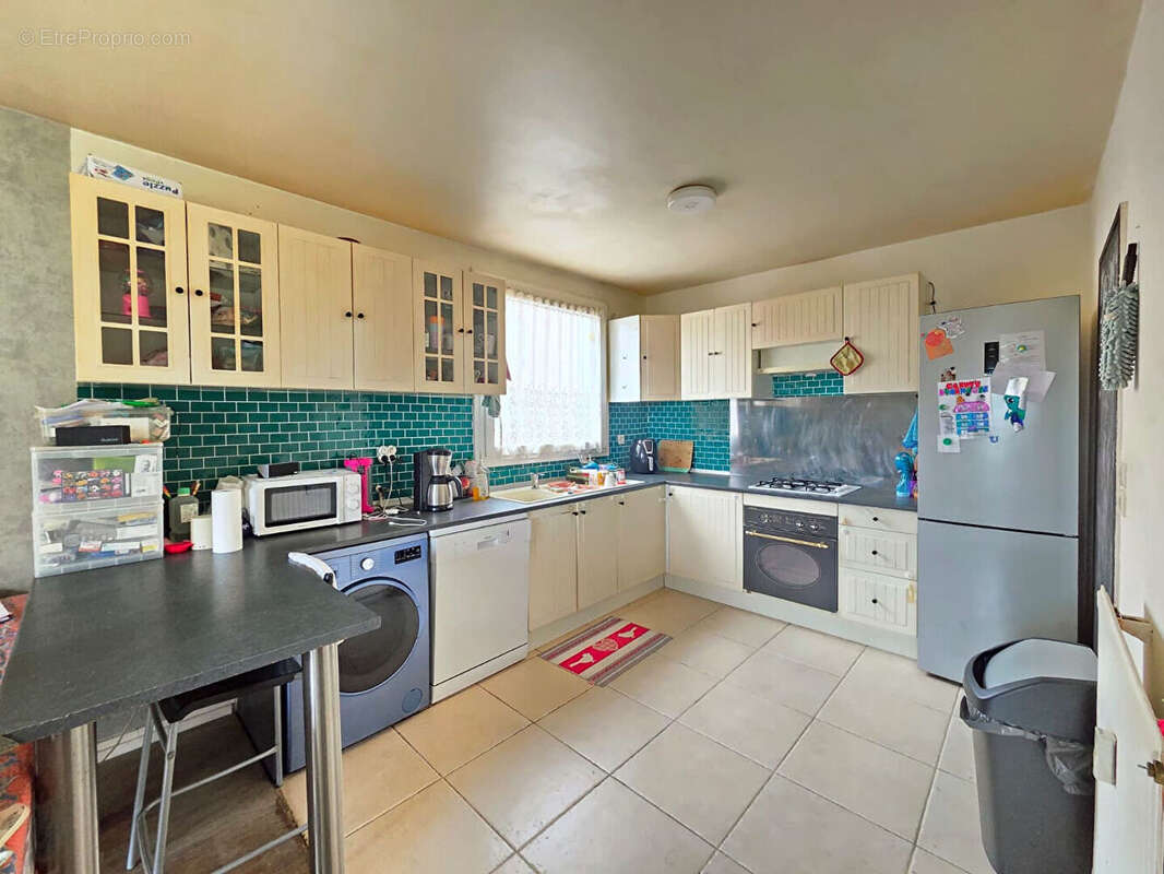 Appartement à RILLIEUX-LA-PAPE