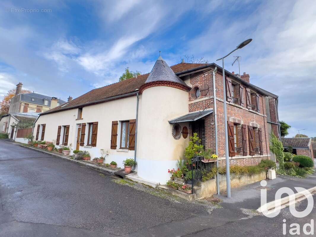 Photo 2 - Maison à CHALTRAIT