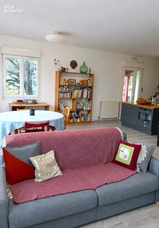 Maison de 84 m2 avec sous-sol complet sur 4 965 m2 de terrain   Accès rivière   Silhac - photo 8