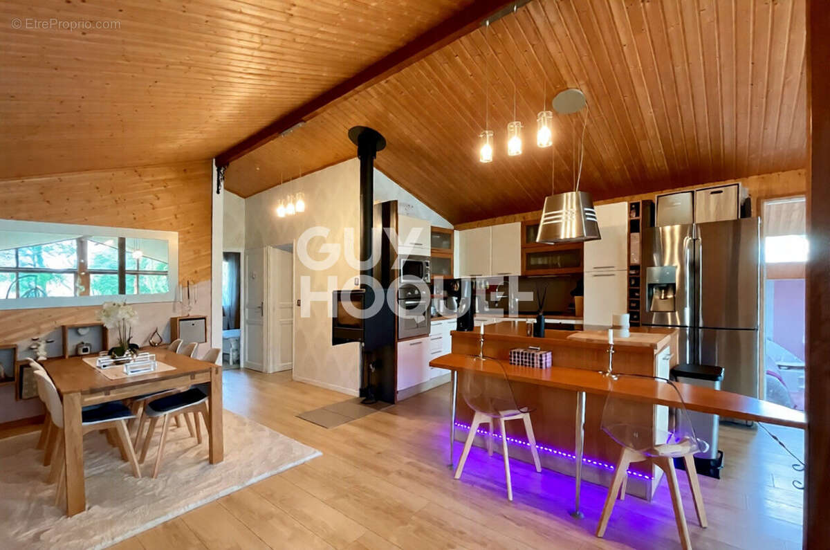 Maison à MISY-SUR-YONNE