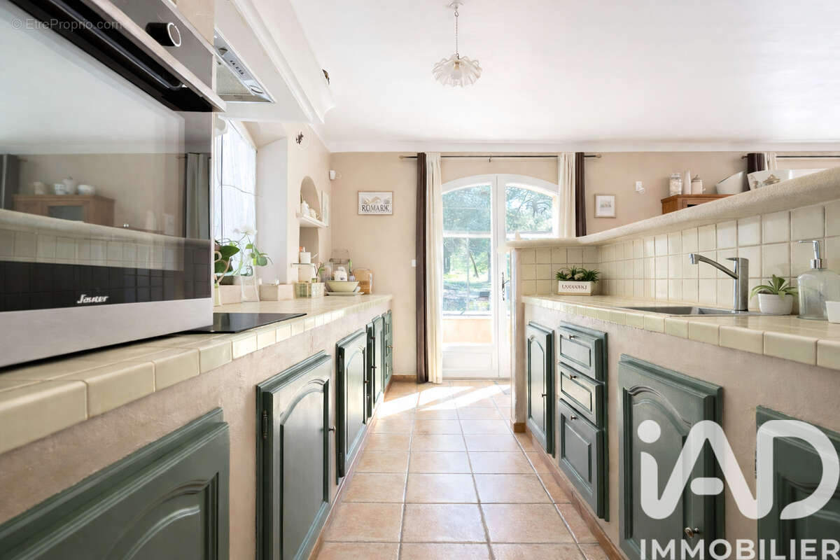 Photo 8 - Maison à PEYROLLES-EN-PROVENCE