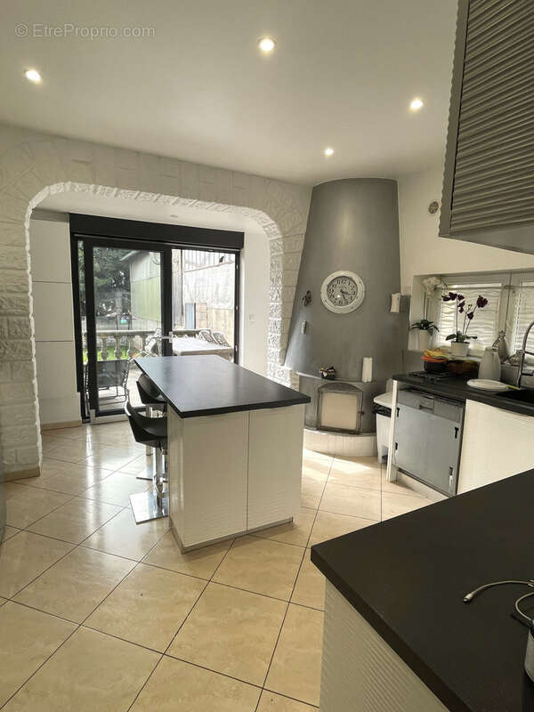 Maison à SAINT-QUENTIN