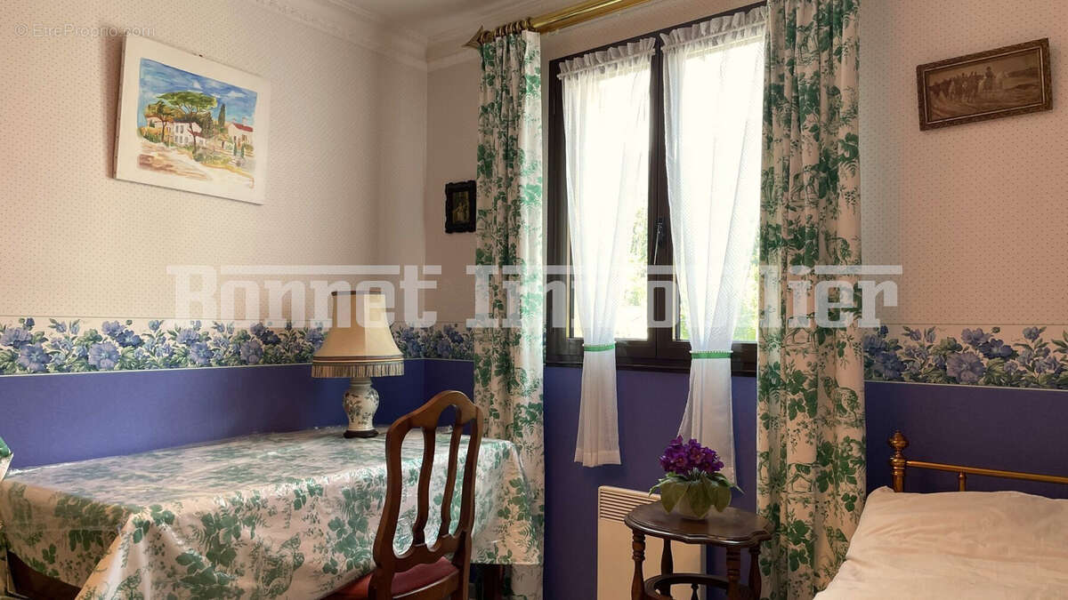 Appartement à NYONS