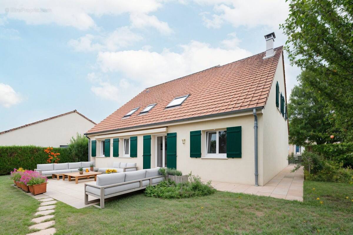 Maison à GONDREVILLE