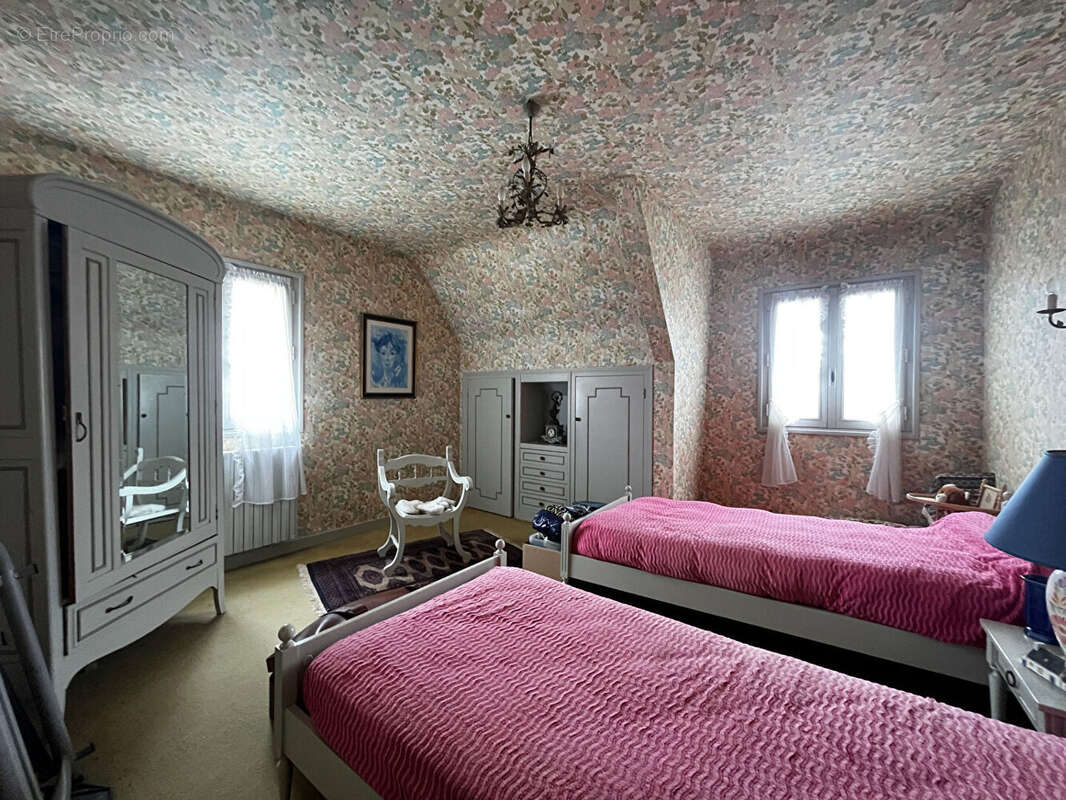 Maison à MELGVEN