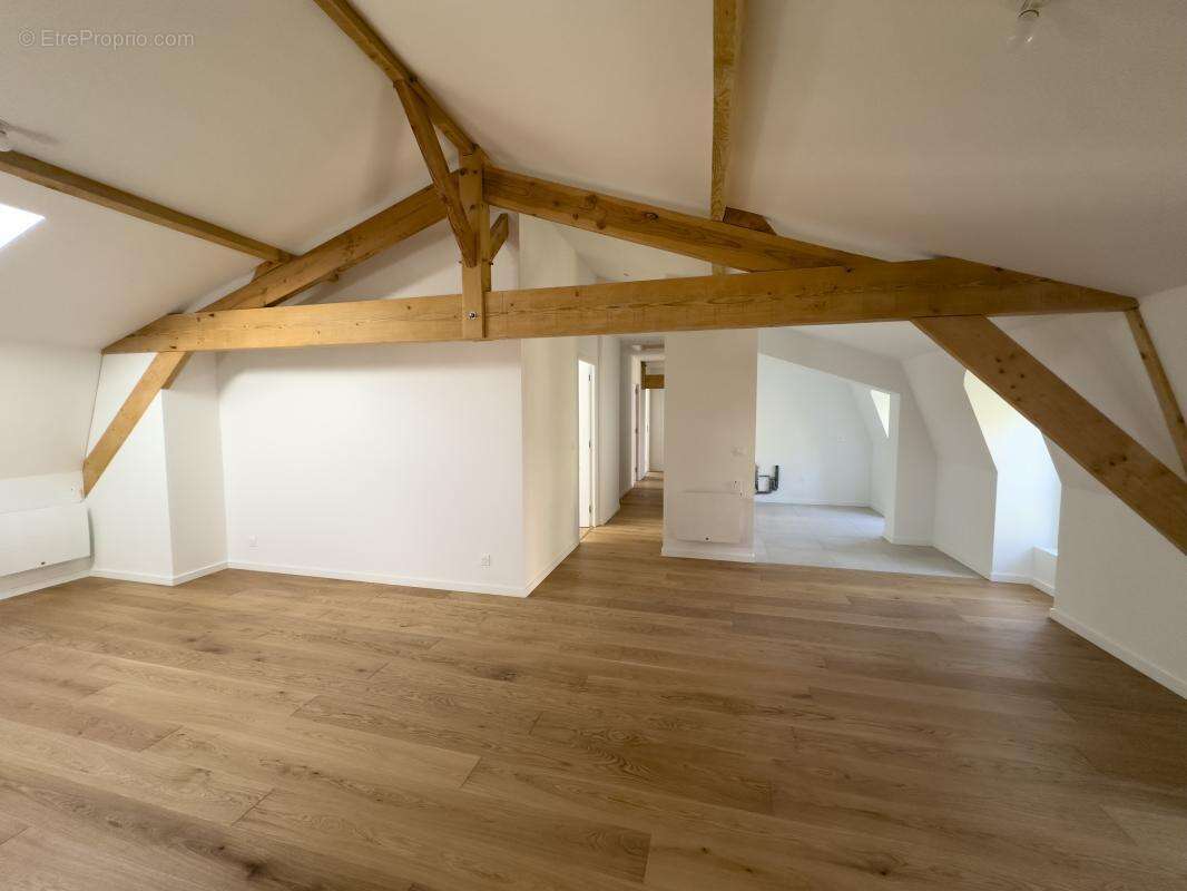 Appartement à SAINT-OUEN