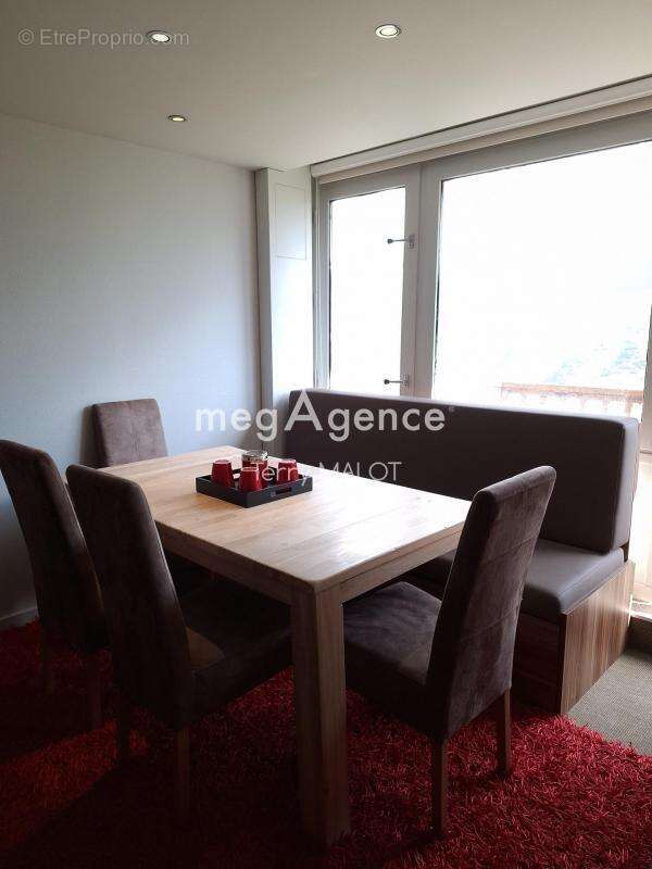 Appartement à ASTUGUE