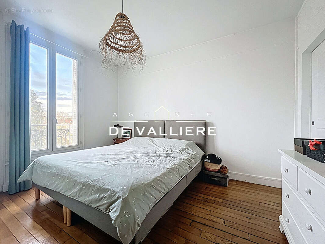 Appartement à NANTERRE