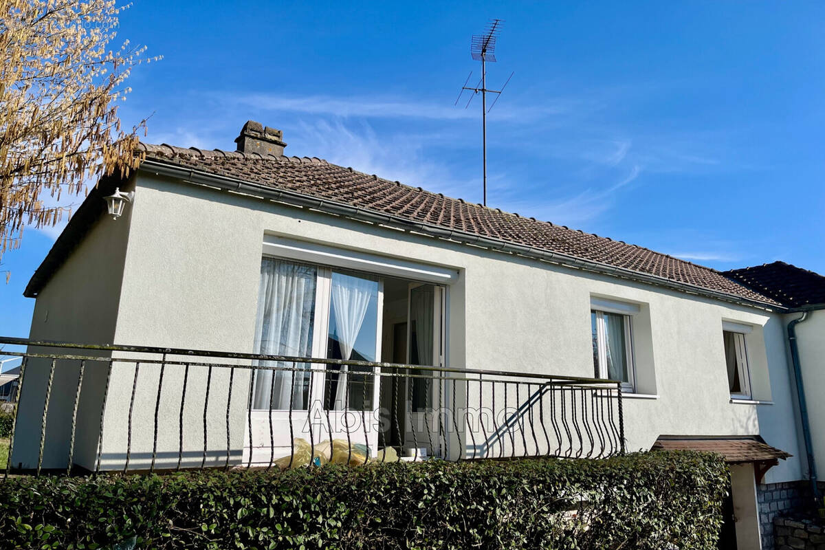 Maison à BEAUVILLIERS