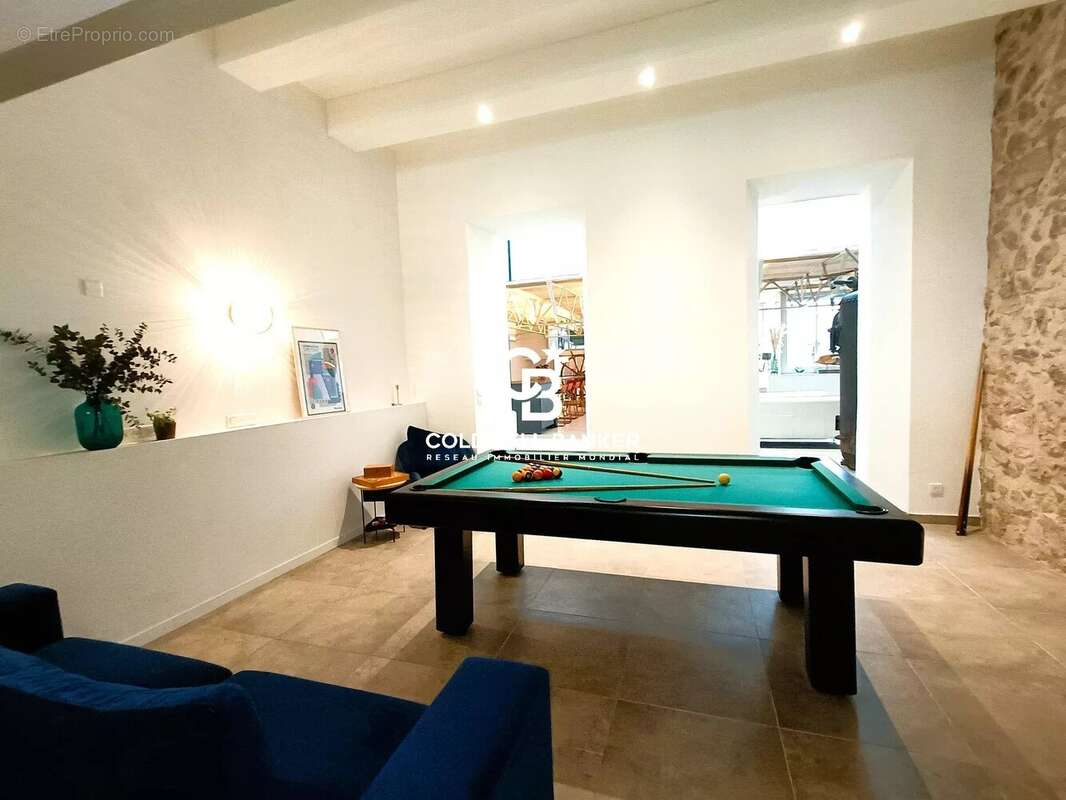 Appartement à HYERES