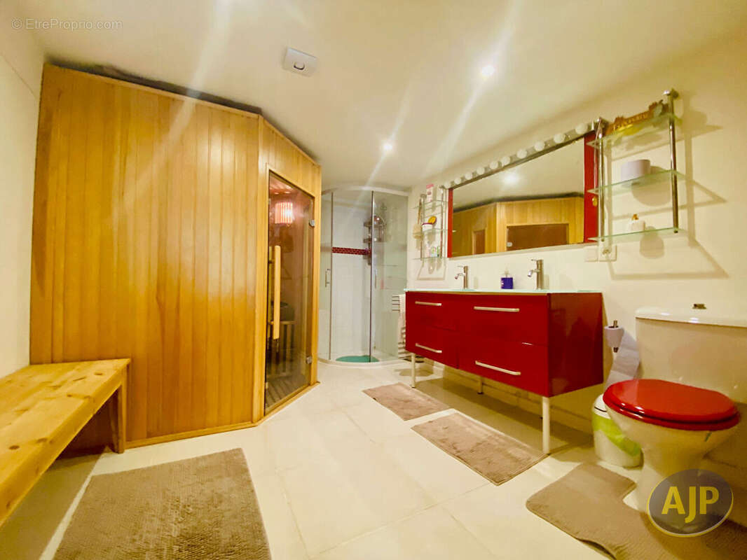 Maison à LESPARRE-MEDOC