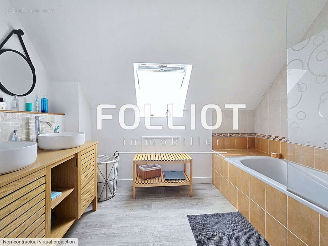 Maison 7 pièces 6 chambres à vendre à Cresserons - vie au RDC - photo 10