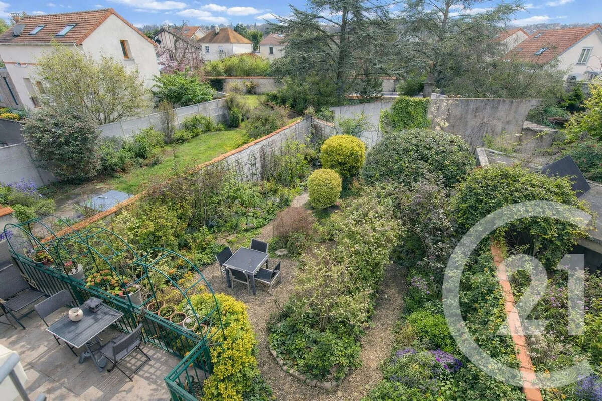 Maison à SAINT-MAUR-DES-FOSSES