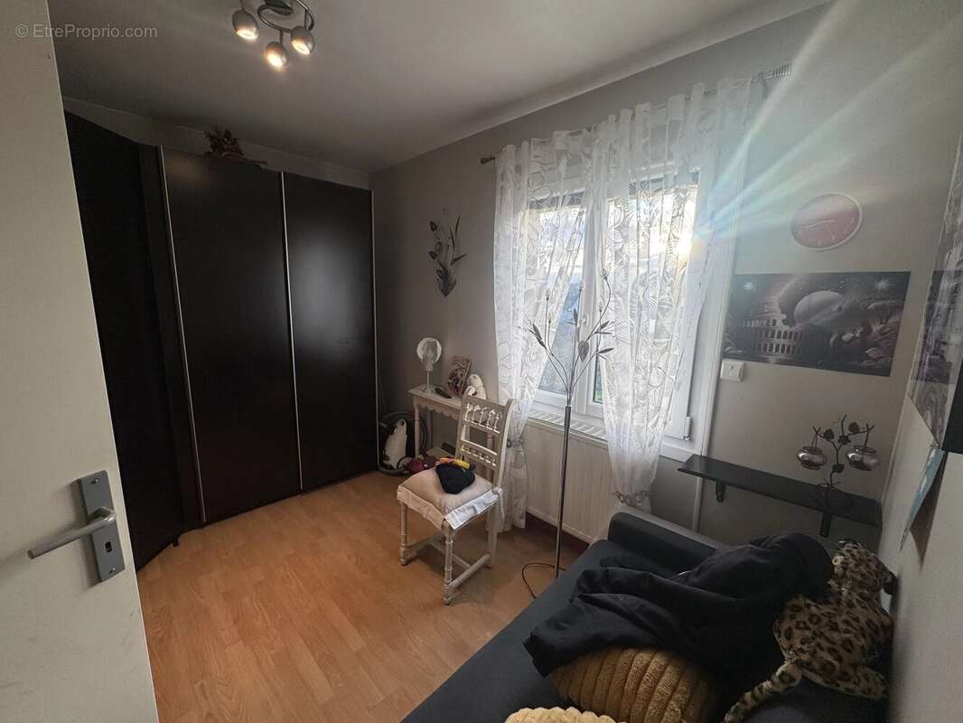 Maison à DOMART-SUR-LA-LUCE