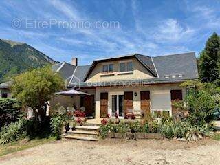 Maison à JUZET-DE-LUCHON