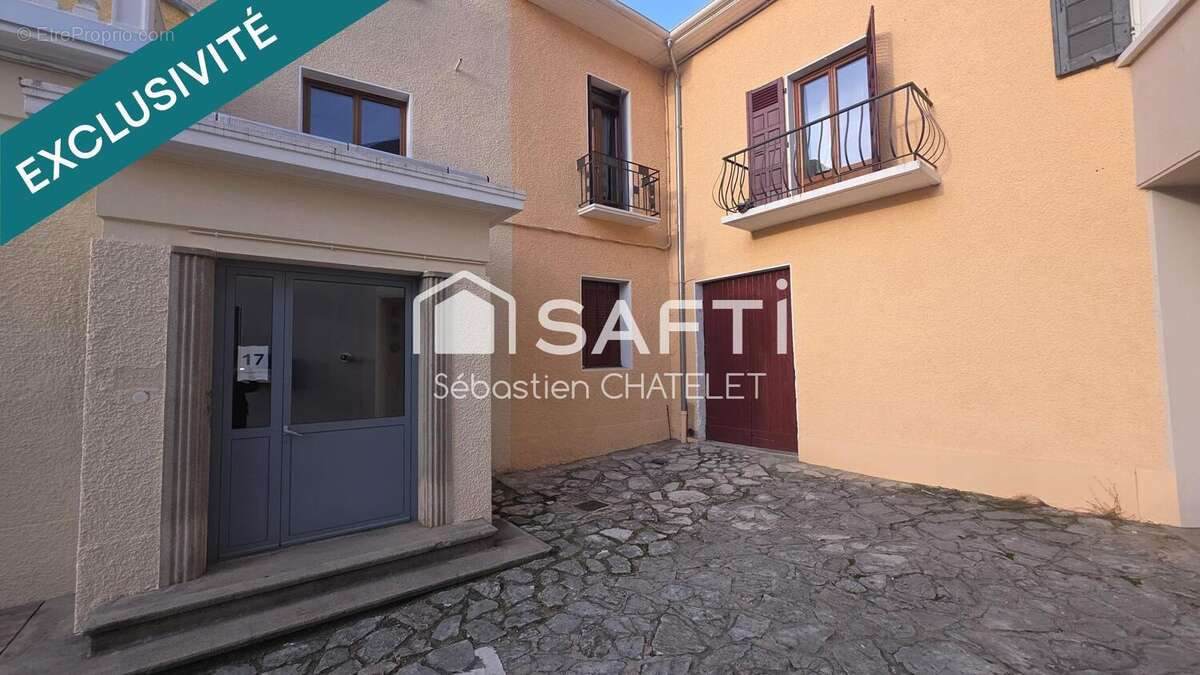 Photo 6 - Commerce à RUMILLY