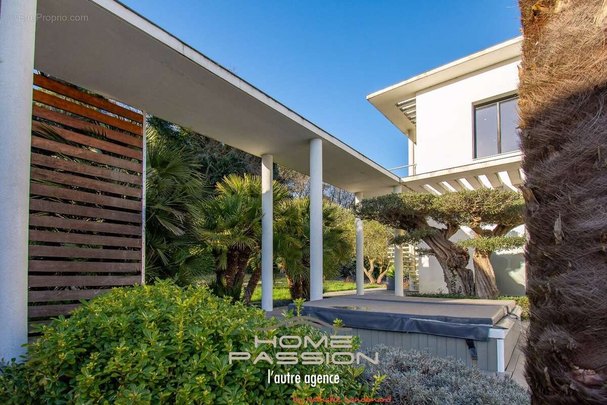 Maison à SAINT-PALAIS-SUR-MER