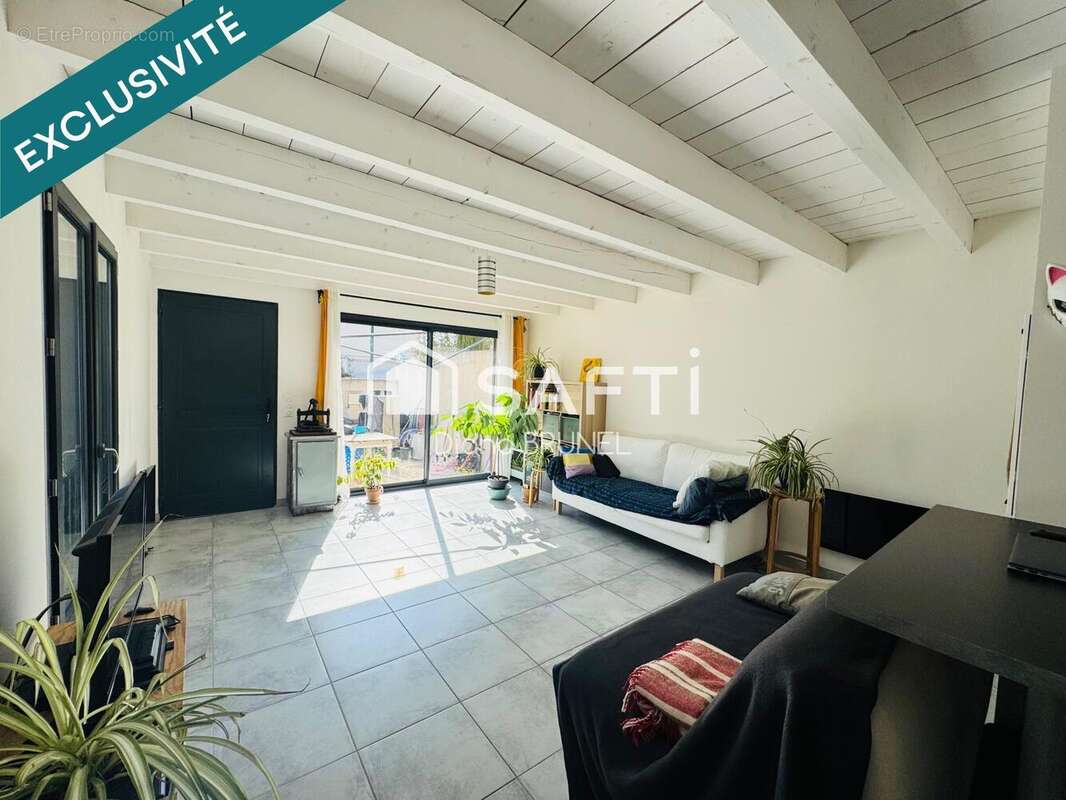 Photo 6 - Appartement à LA TOUR-D'AIGUES