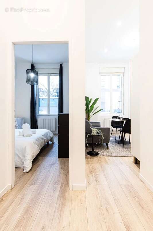 Appartement à SAINT-ETIENNE