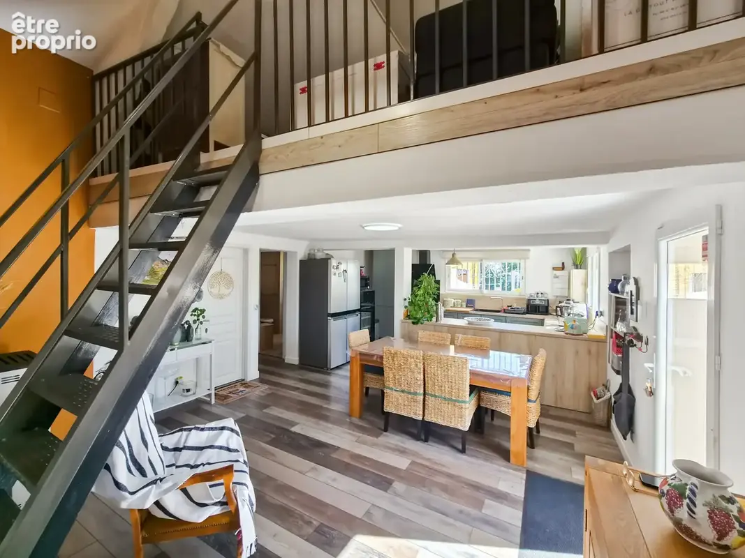 Maison T3 de 81m2, de plain-pied, rénovée avec terrain de 8200m2 - photo 9