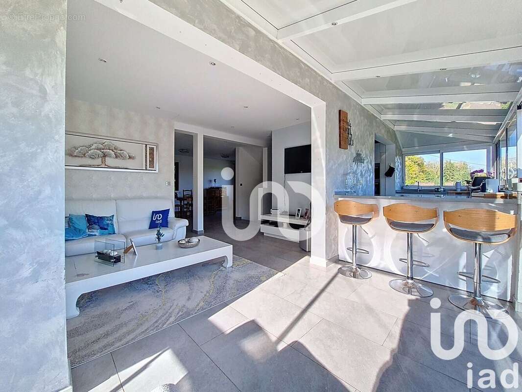 Photo 4 - Maison à SAINT-JEAN-LES-DEUX-JUMEAUX